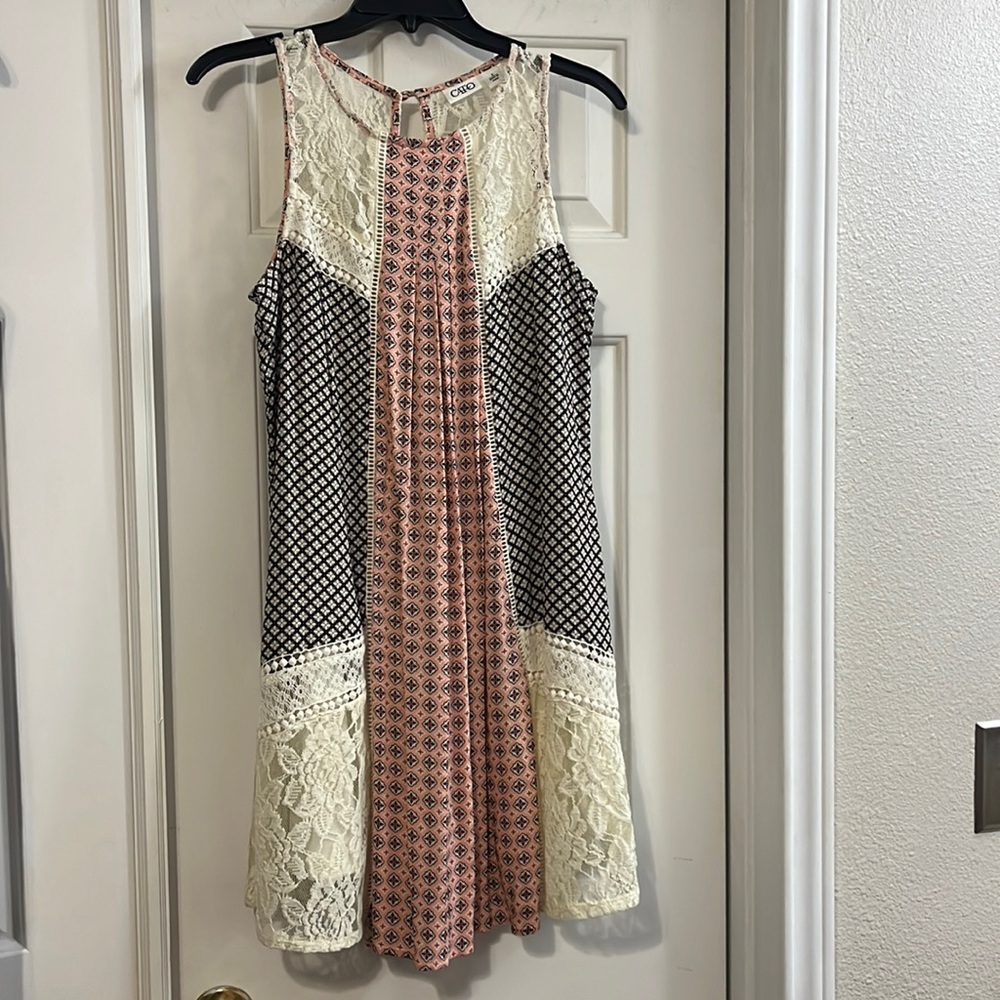 Womens dress.  EUC. Smoke free home work 2x.    Size S